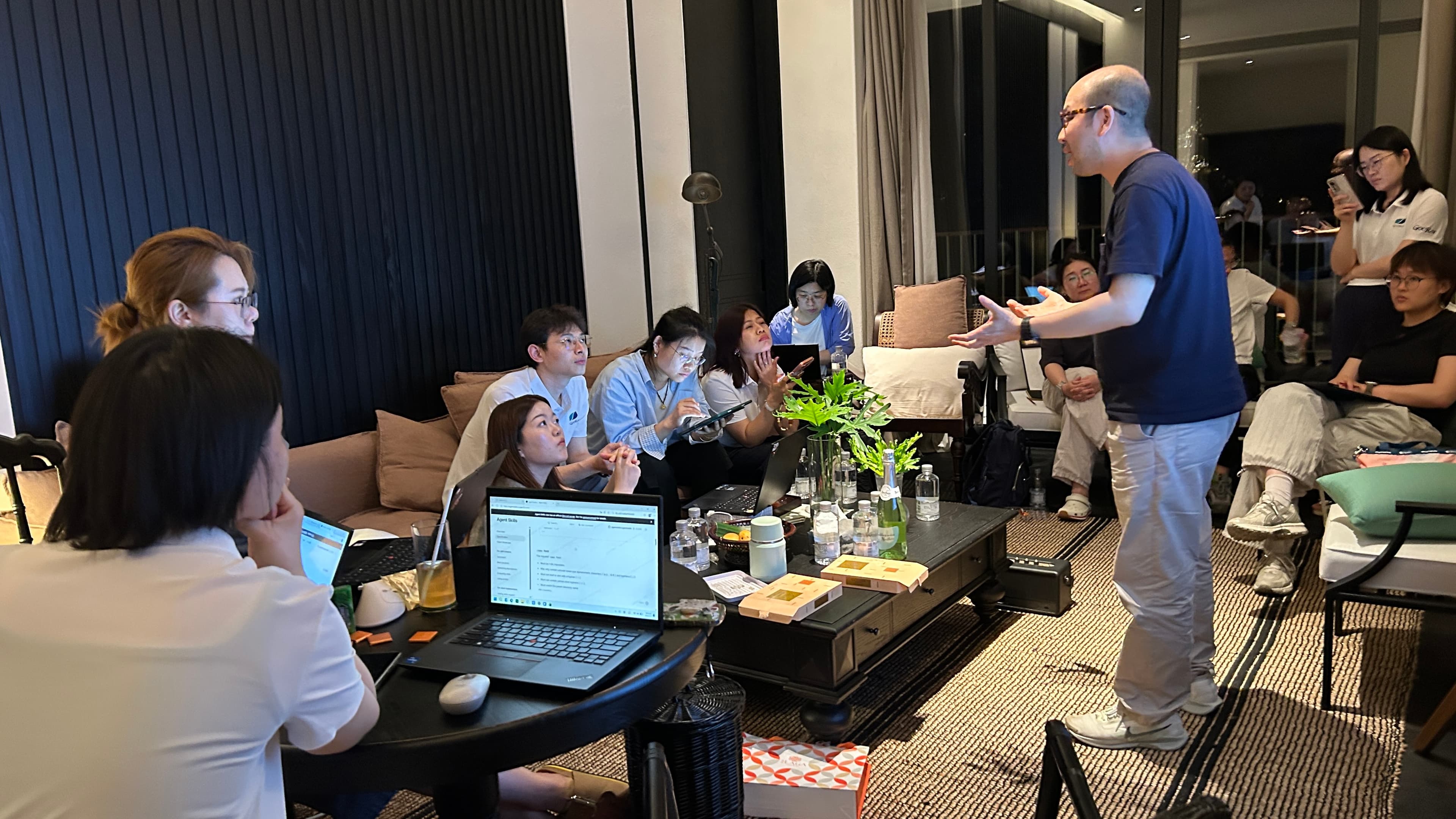 香港人工智能應用協會廣西AI分享會實錄:AI如何助力上市公司業務轉型與展現專業價值